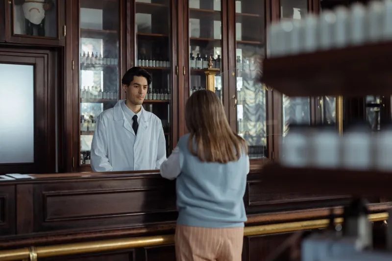 The Prescription Counter Is a Health Checkpoint: Why Your Pharmacist May Be Your Best Early Warning System